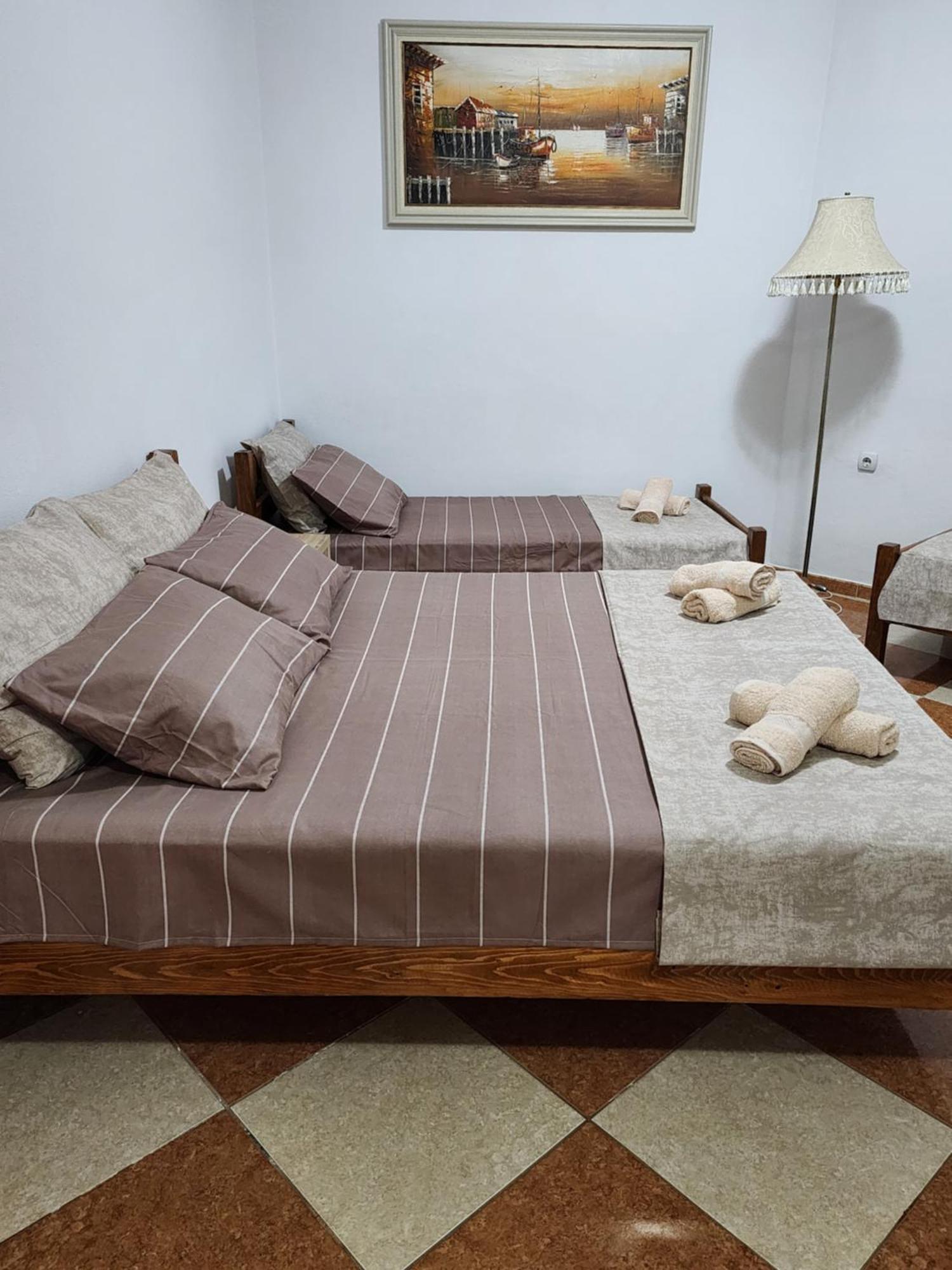 Apartments Ishmi In Center Of Ulcinj Quarto foto